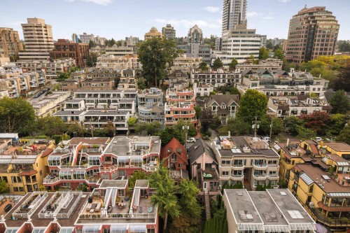 1243 7Th Avenue W, Vancouver, BC 