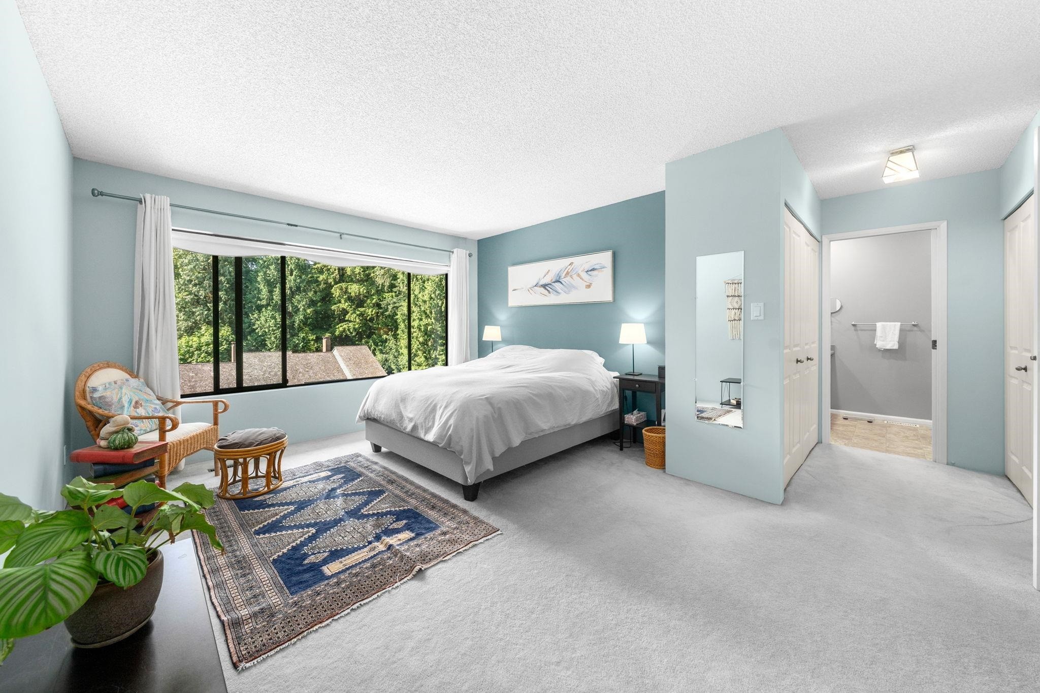 826 Frederick Road, North Vancouver, BC