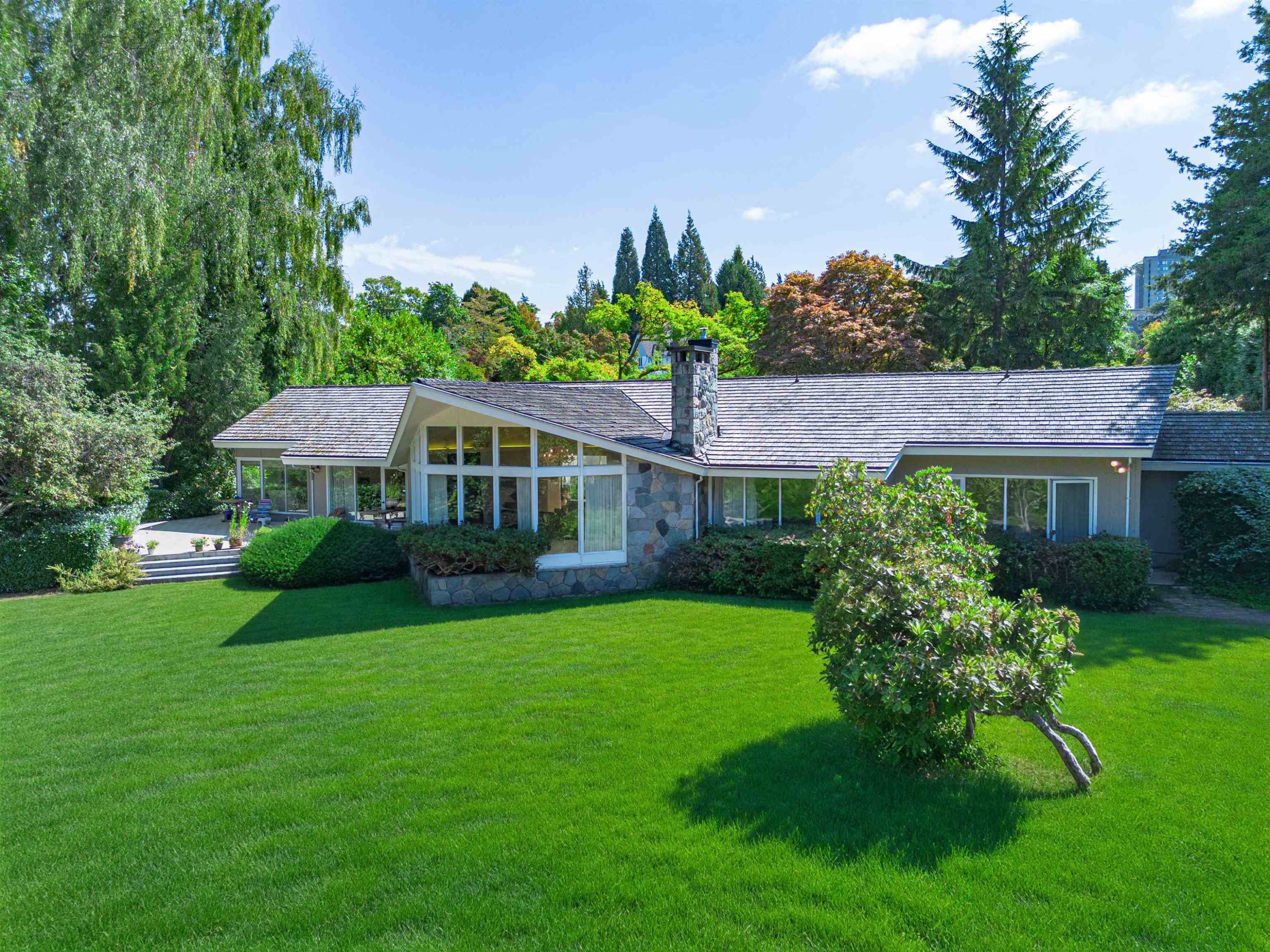 5985 Newton Wynd, Vancouver, BC
