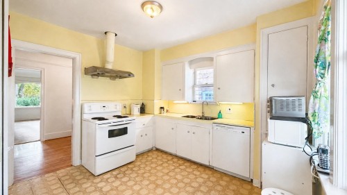 3847 23Rd Avenue W, Vancouver, BC 