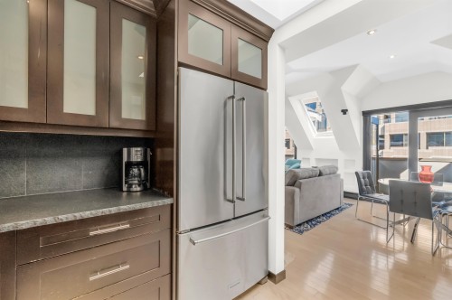 1848 1St Avenue W, Vancouver, BC 