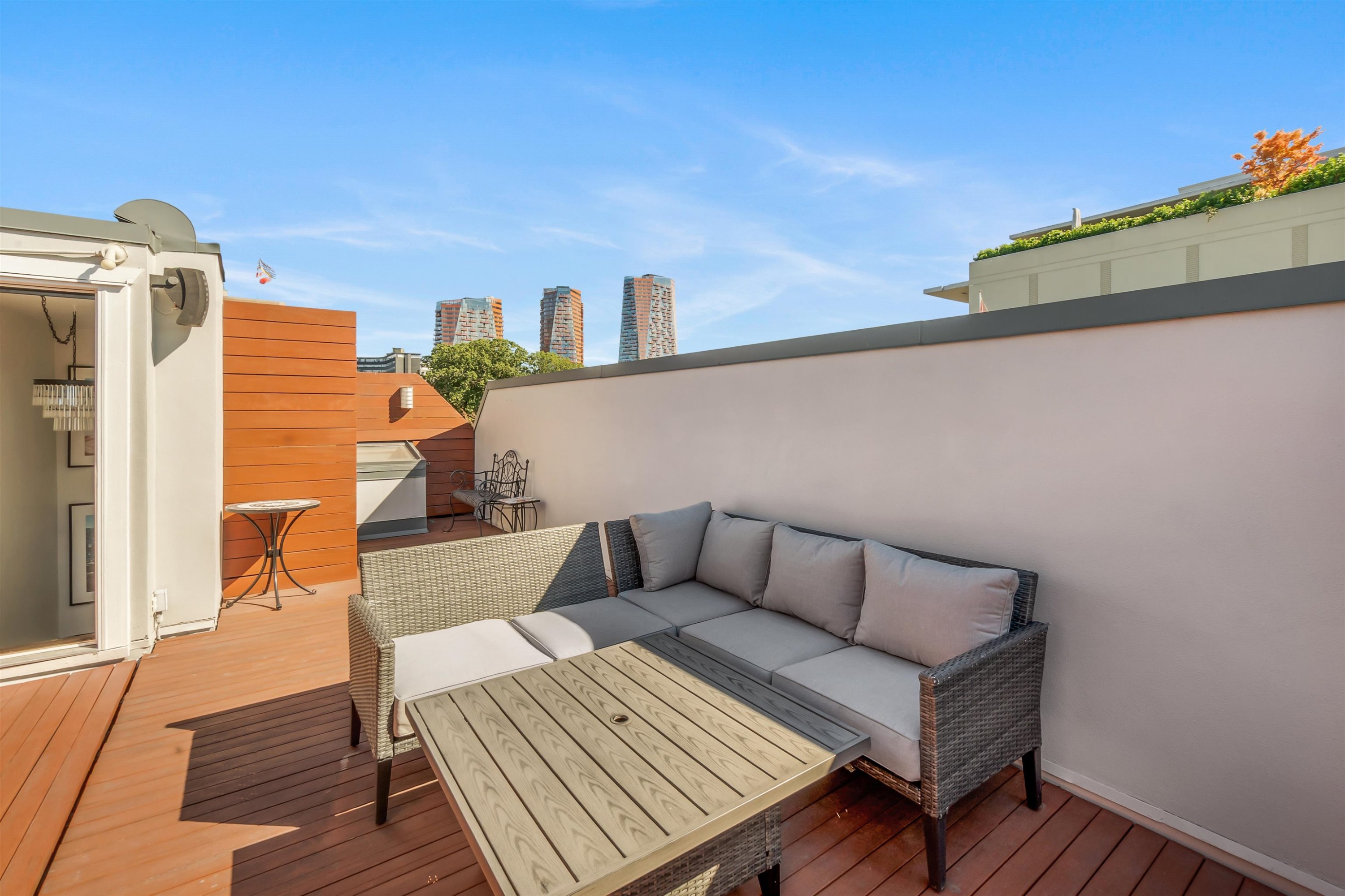 1848 1St Avenue W, Vancouver, BC