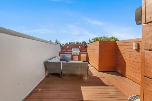 1848 1St Avenue W, Vancouver, BC 