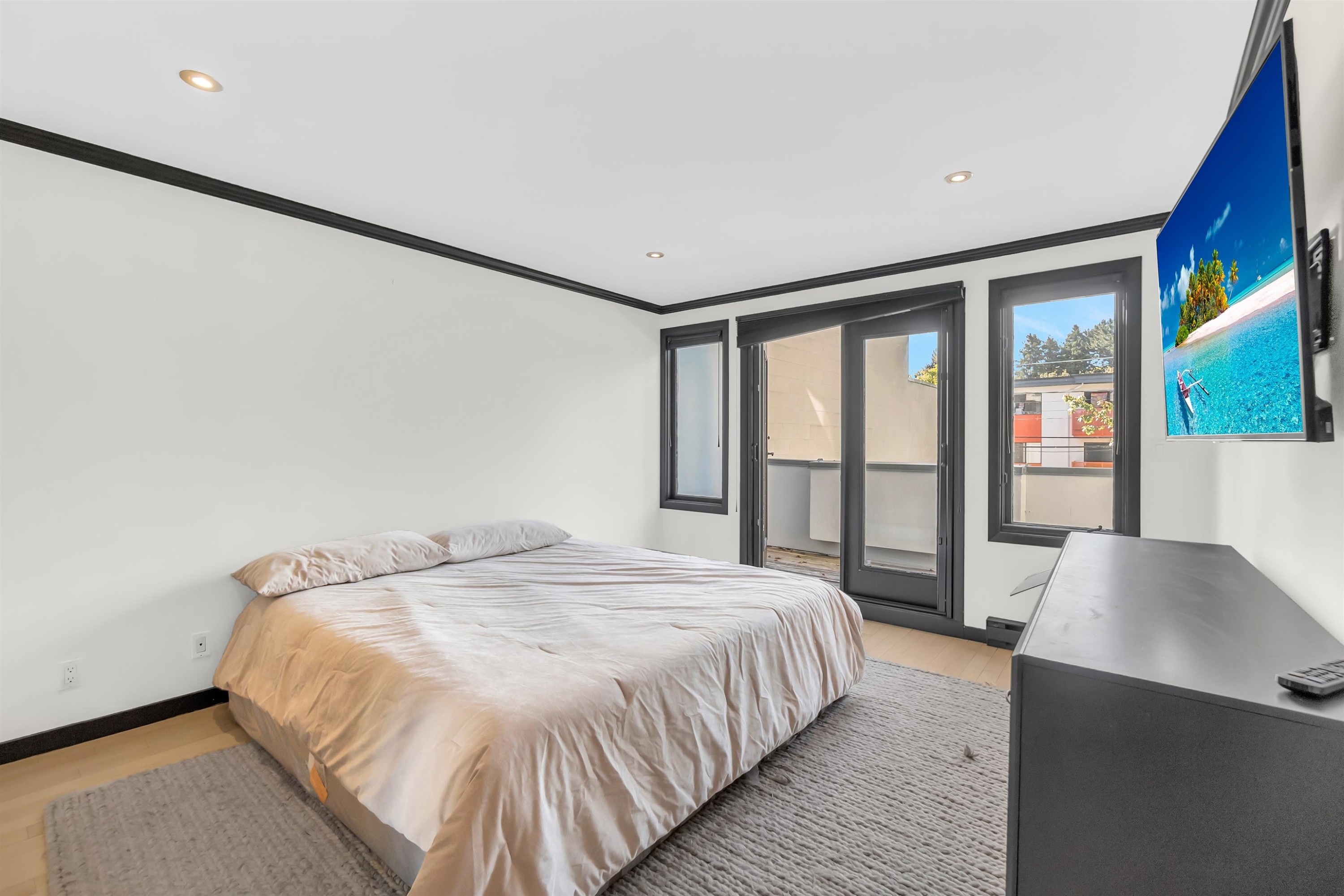 1848 1St Avenue W, Vancouver, BC