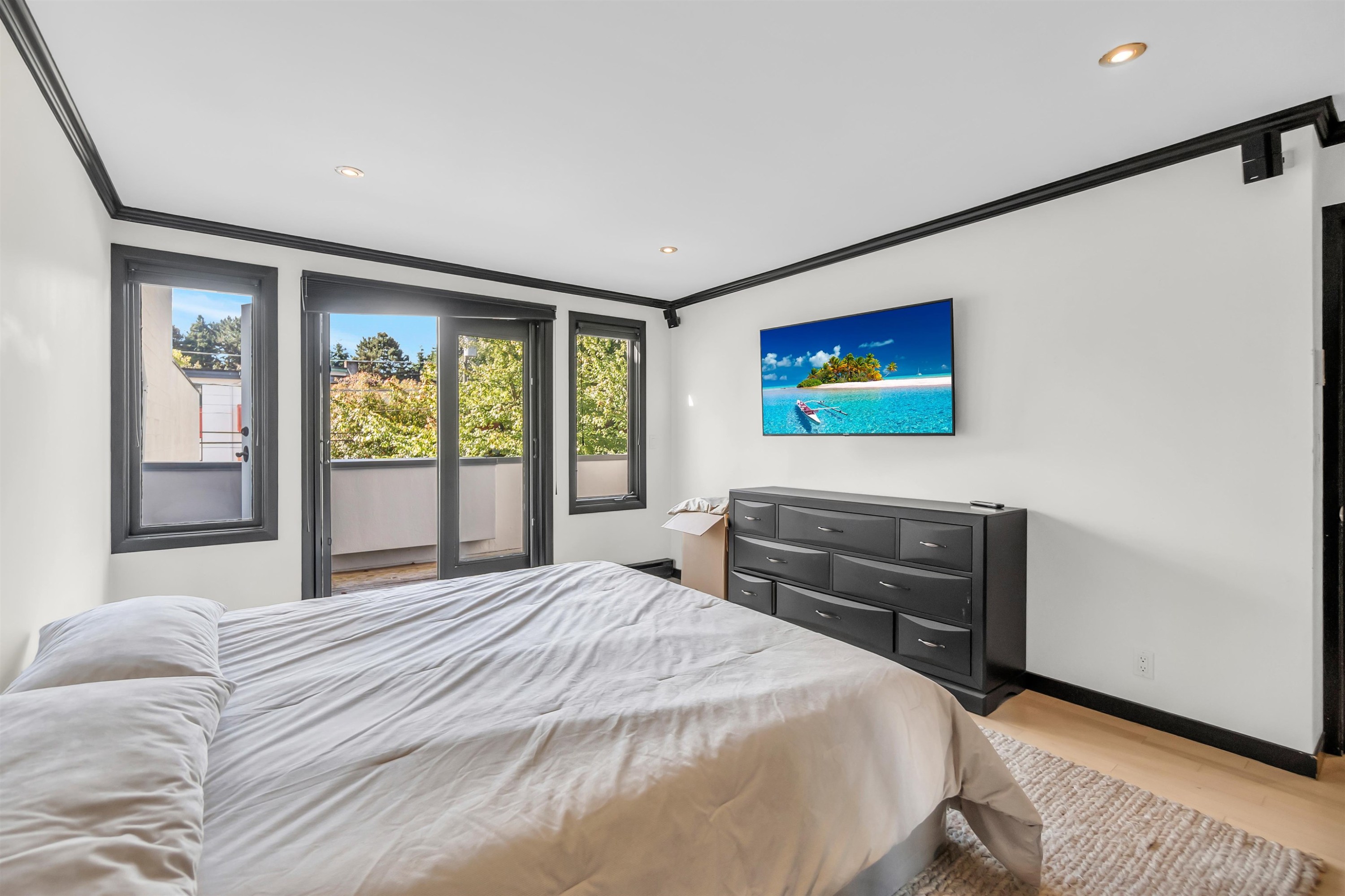 1848 1St Avenue W, Vancouver, BC