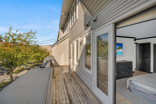 1848 1St Avenue W, Vancouver, BC 