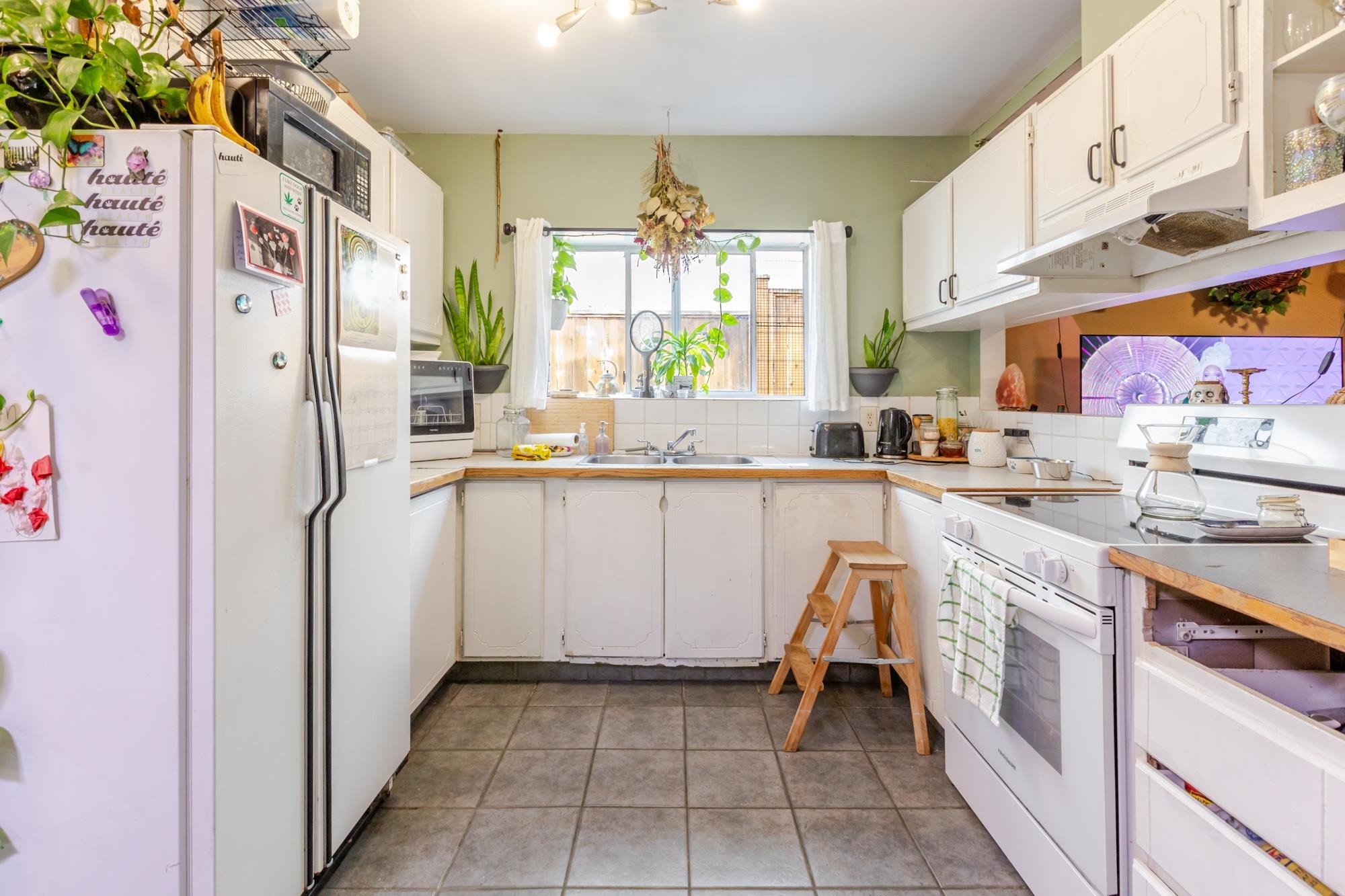 1253 Johnson Street, Coquitlam, BC