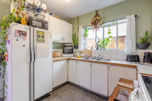 1253 Johnson Street, Coquitlam, BC 