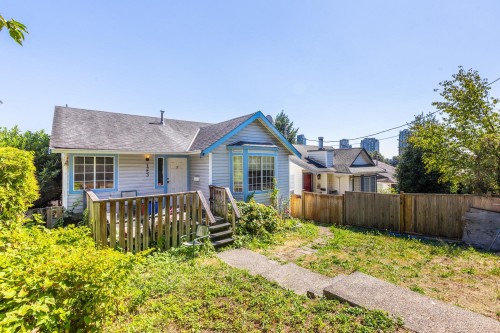 1253 Johnson Street, Coquitlam, BC 