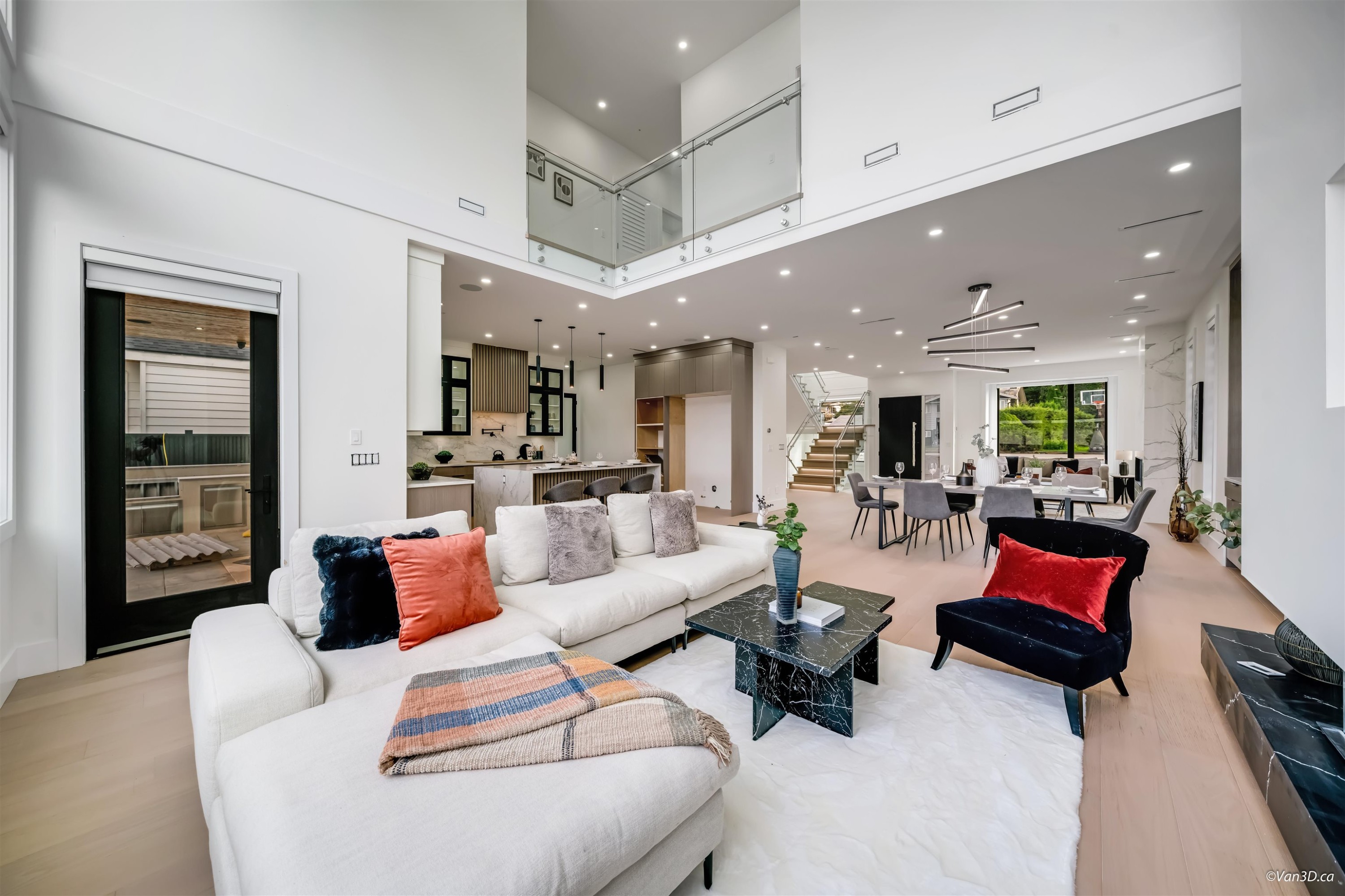 819 Cornell Avenue, Coquitlam, BC