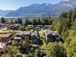 1014 Pennylane Place Squamish, BC V8B 0B5