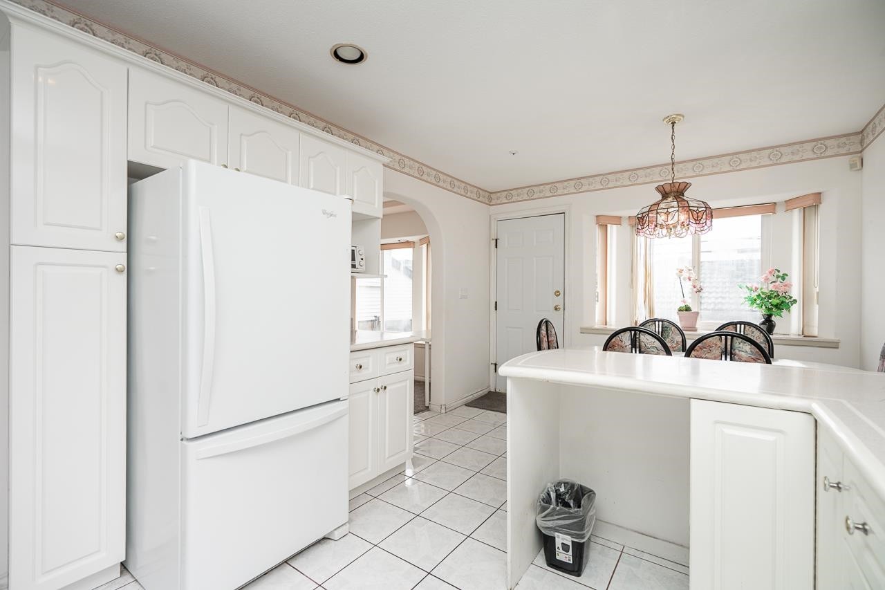 726 56Th Avenue E, Vancouver, BC