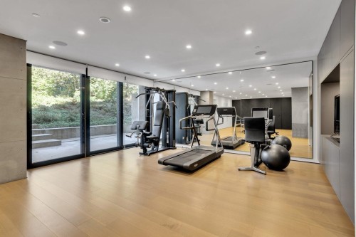 4725 4Th Avenue W, Vancouver, BC 