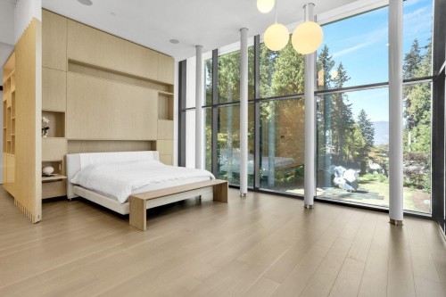 4725 4Th Avenue W, Vancouver, BC 