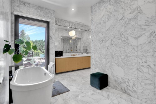4725 4Th Avenue W, Vancouver, BC 