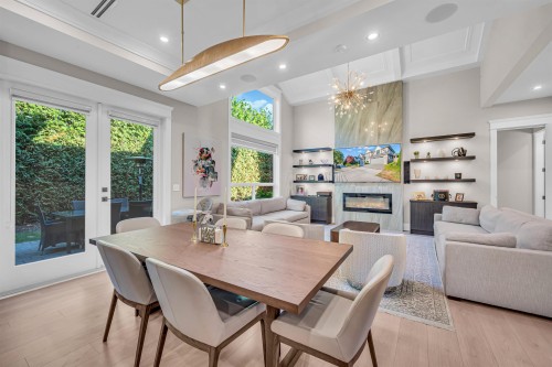 7128 Bridge Street, Richmond, BC 