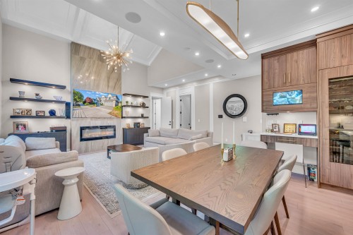7128 Bridge Street, Richmond, BC 