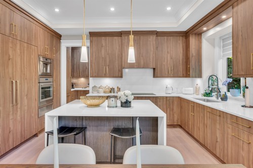 7128 Bridge Street, Richmond, BC 