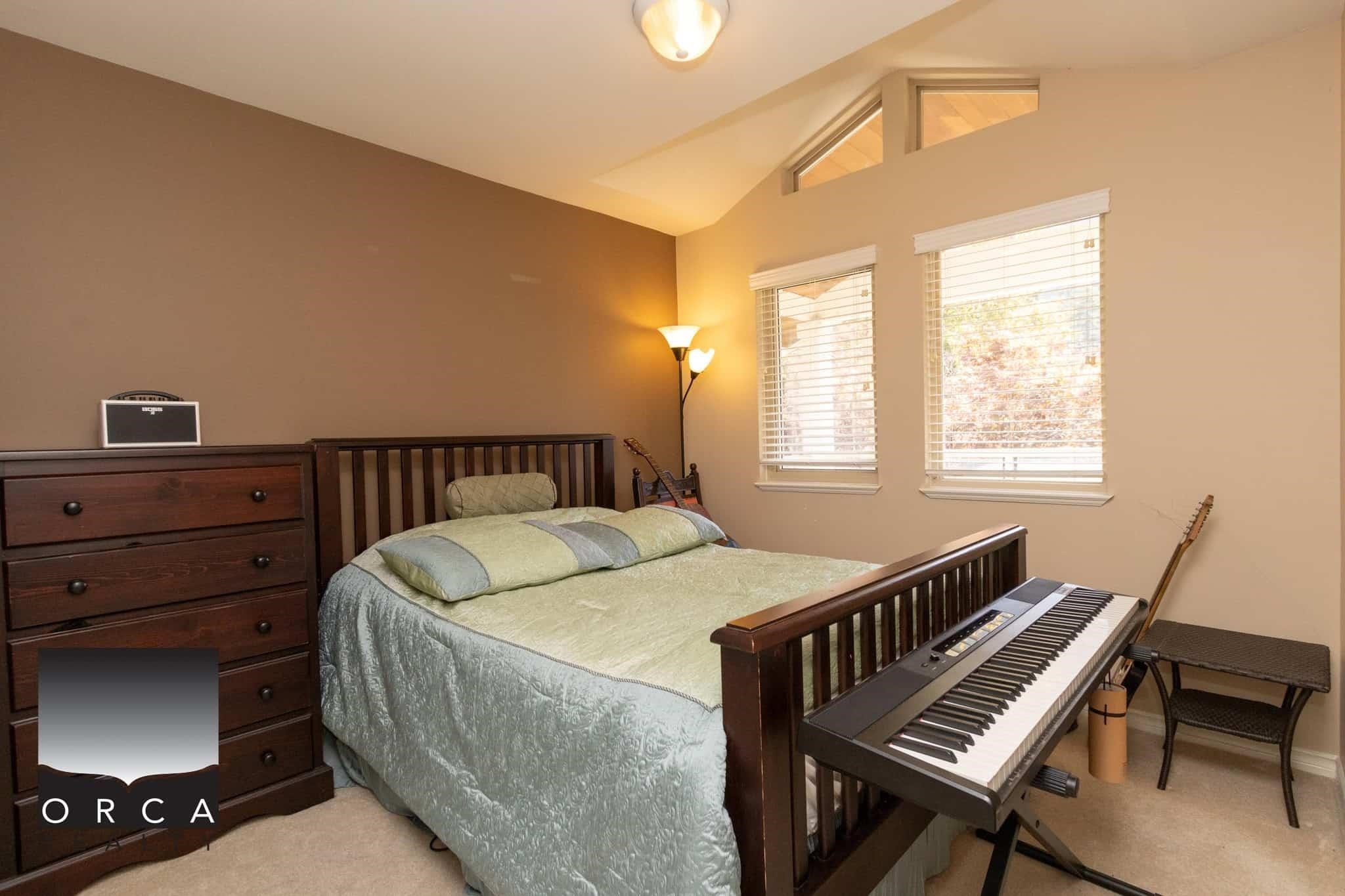 6351 Douglas Street, West Vancouver, BC