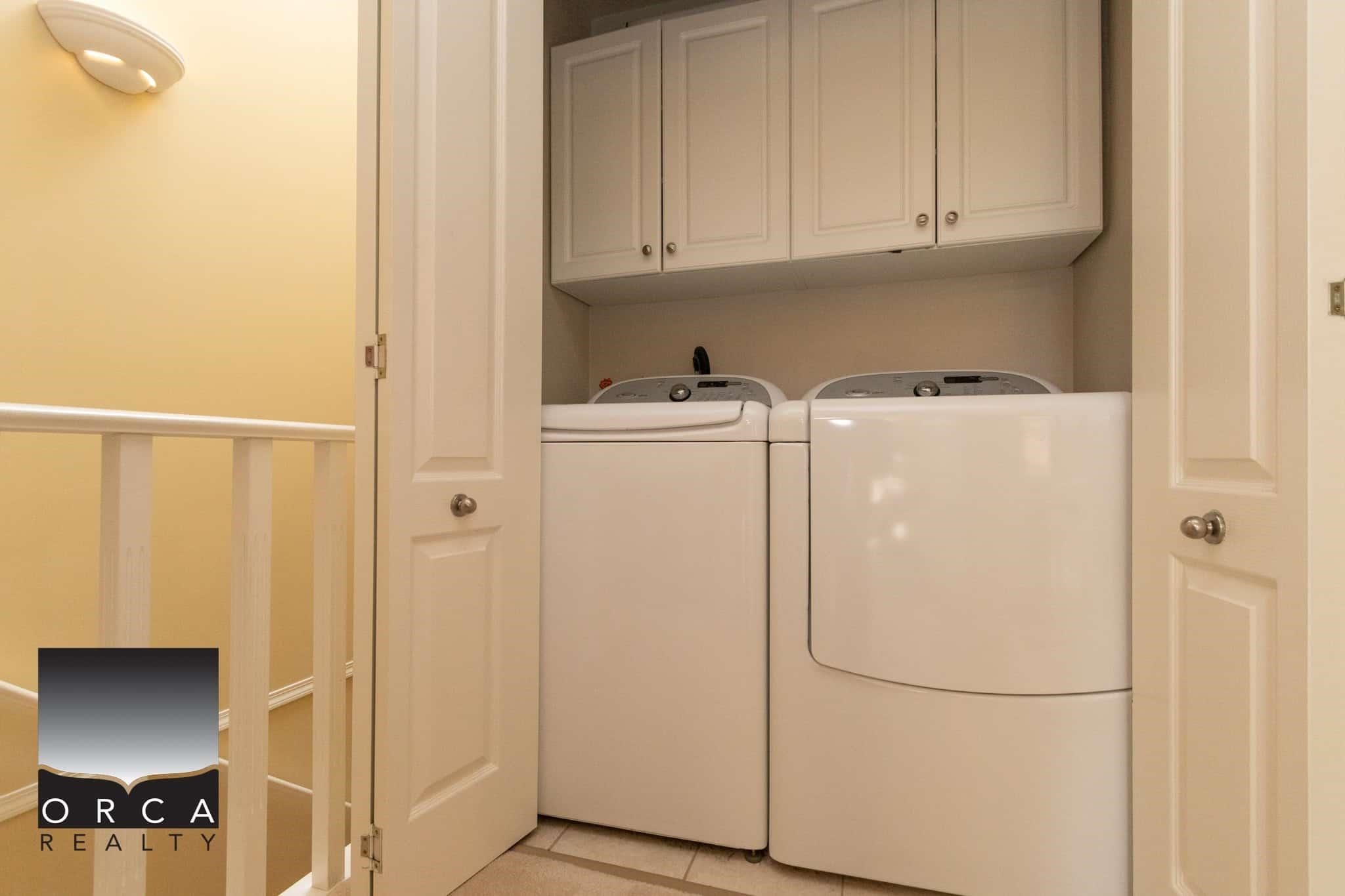6351 Douglas Street, West Vancouver, BC