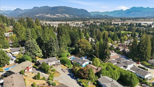 1617 Stella Place, Port Coquitlam, BC 