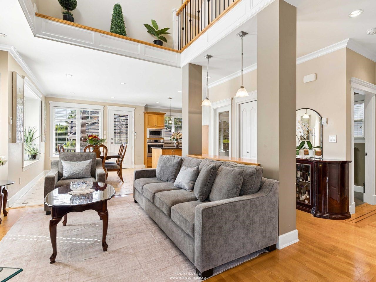 255 Carleton Avenue, Burnaby, BC