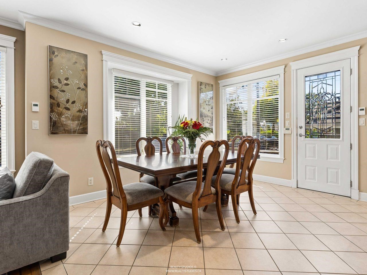 255 Carleton Avenue, Burnaby, BC