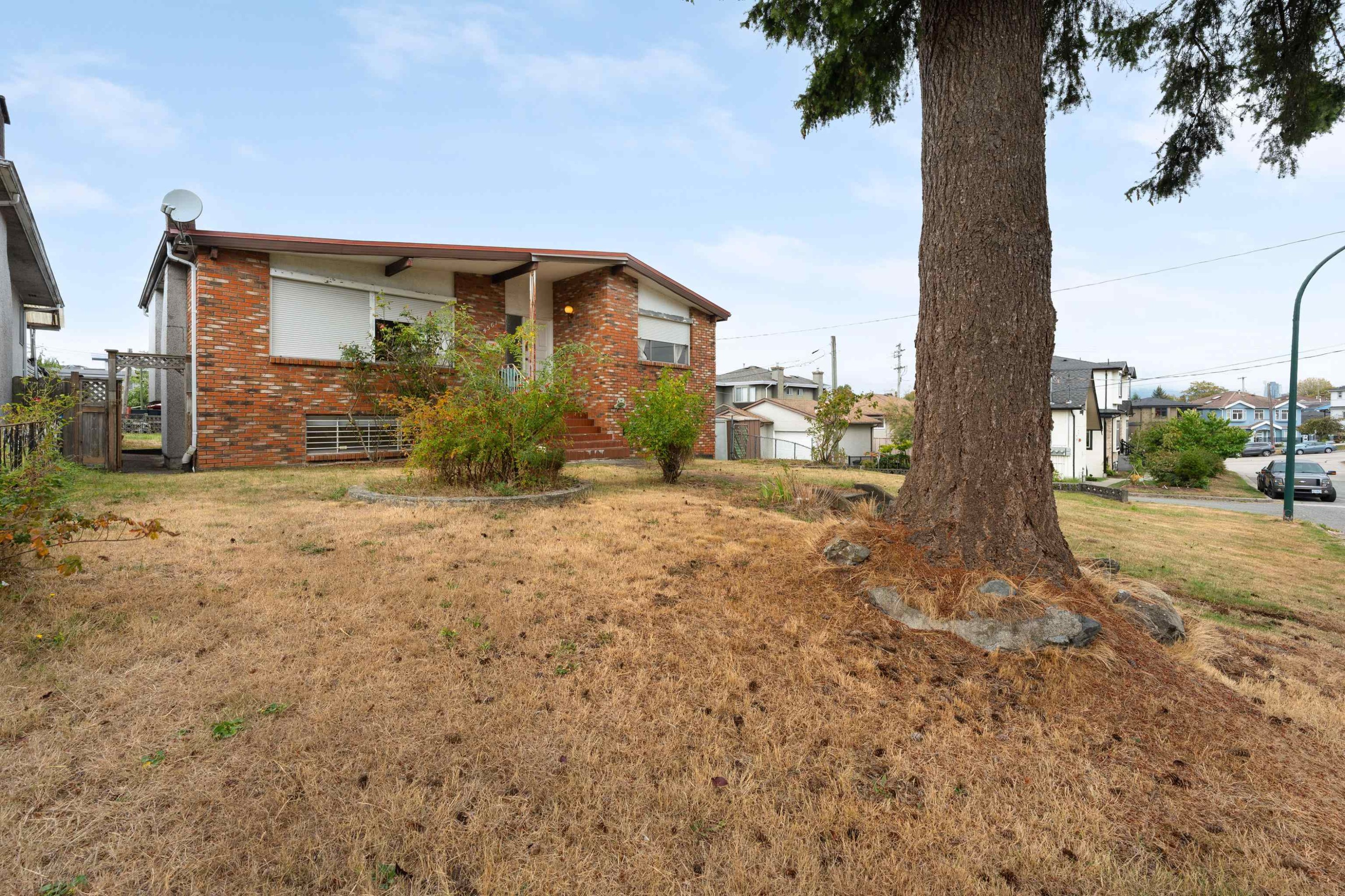 4561 Manor Street, Vancouver, BC