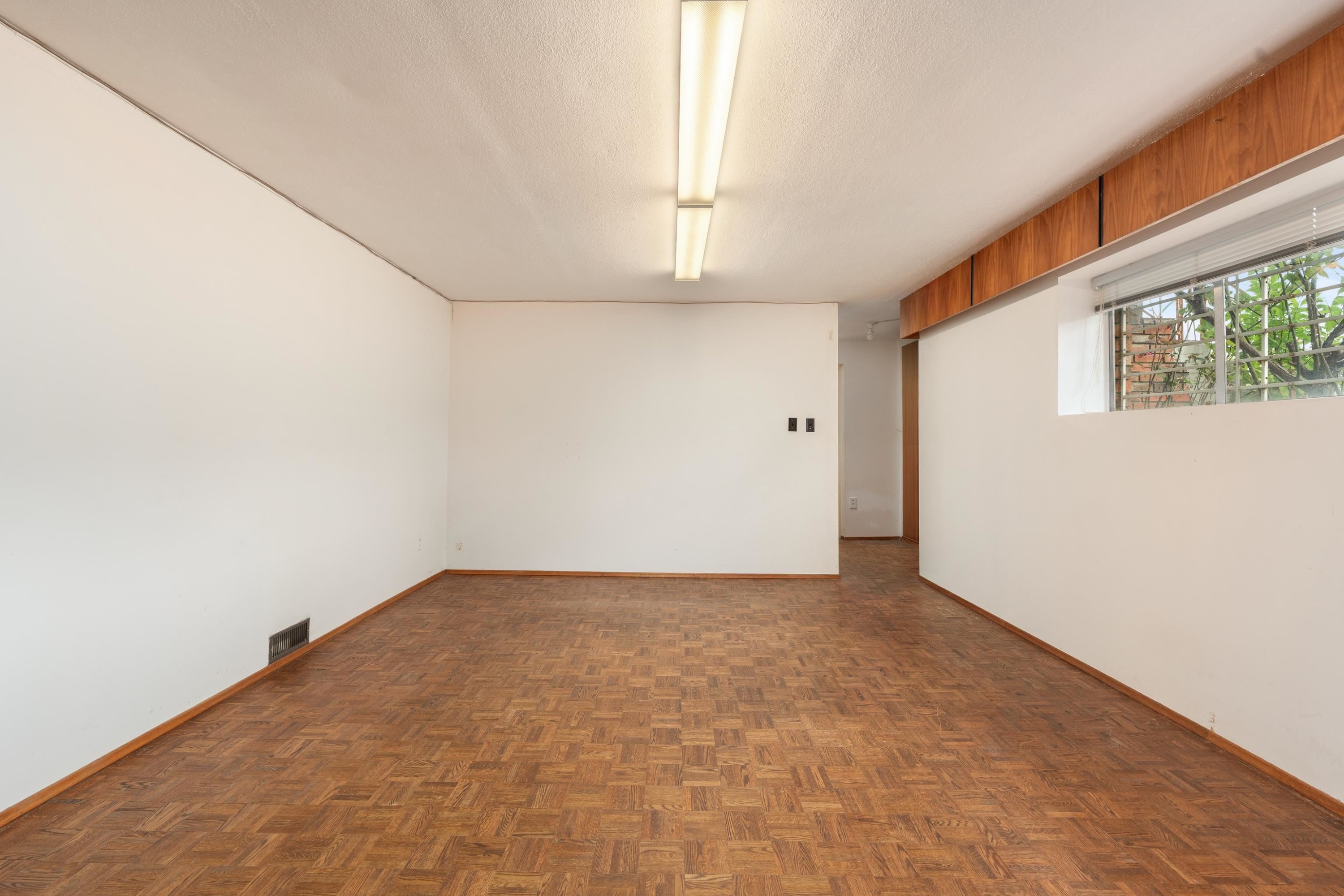 4561 Manor Street, Vancouver, BC