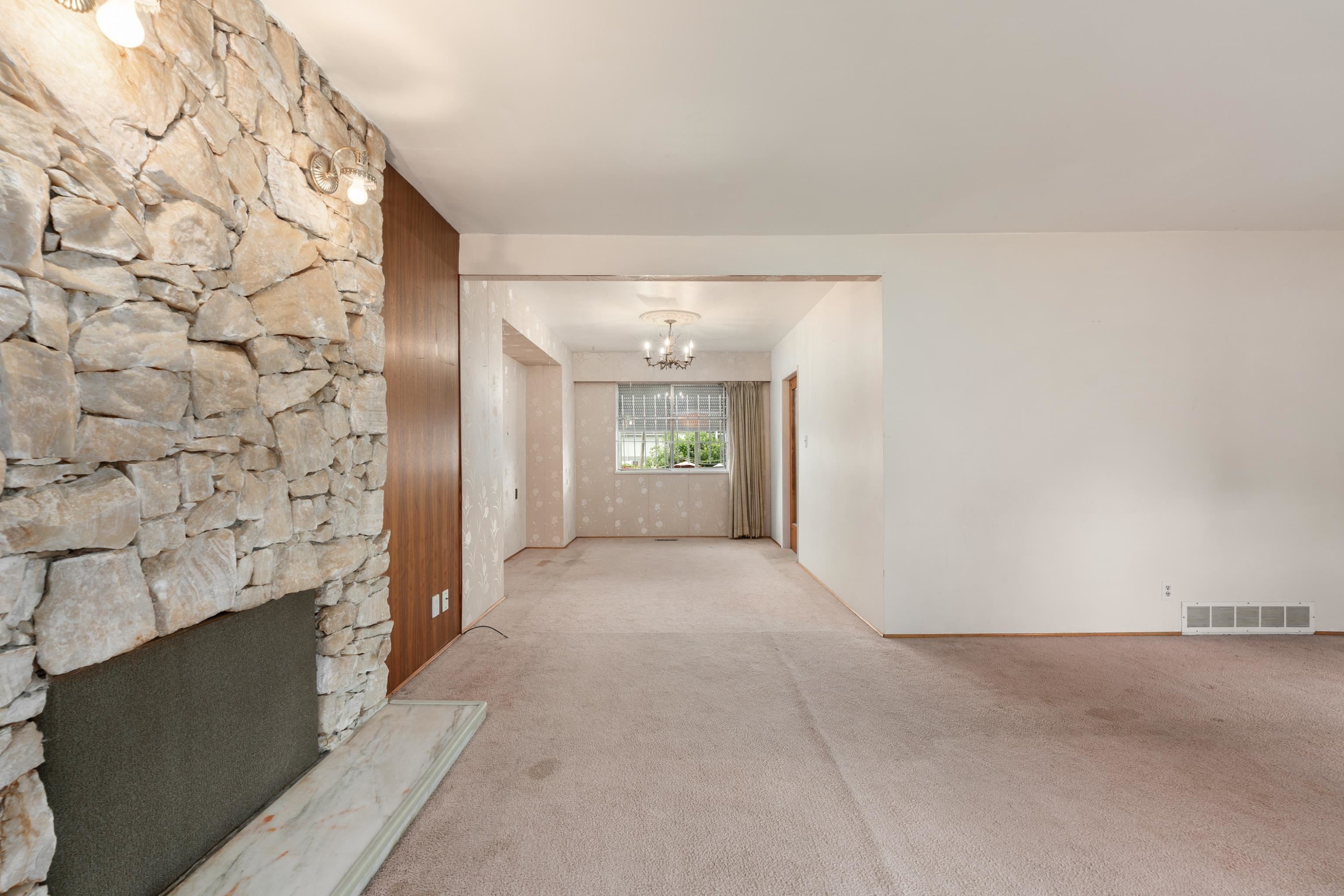 4561 Manor Street, Vancouver, BC