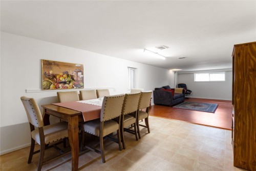 2461 Dundas Street, Vancouver, BC 