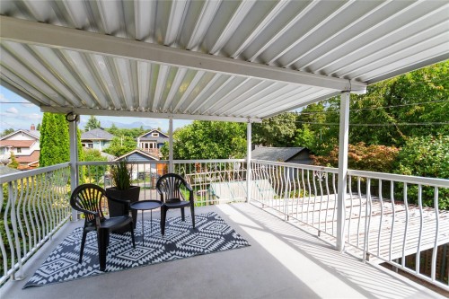 2461 Dundas Street, Vancouver, BC 