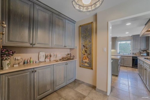 3380 The Crescent, Vancouver, BC 
