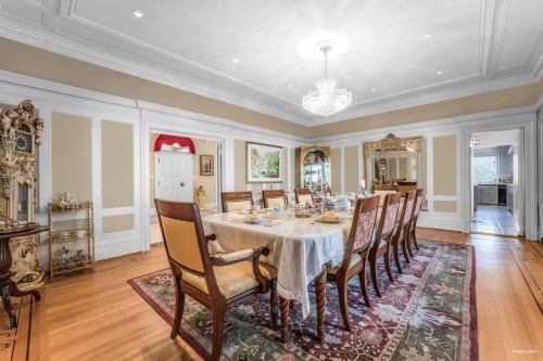 3380 The Crescent, Vancouver, BC 
