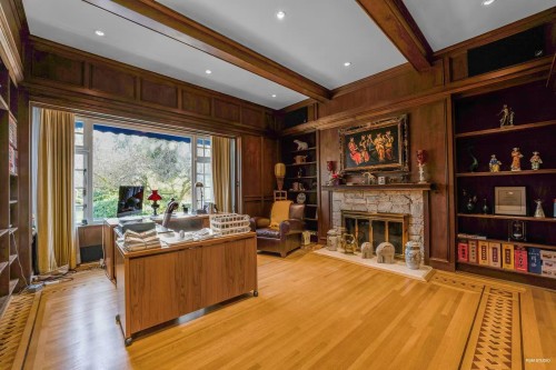 3380 The Crescent, Vancouver, BC 