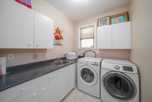 8671 Saunders Road, Richmond, BC 