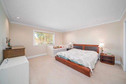 8671 Saunders Road, Richmond, BC 