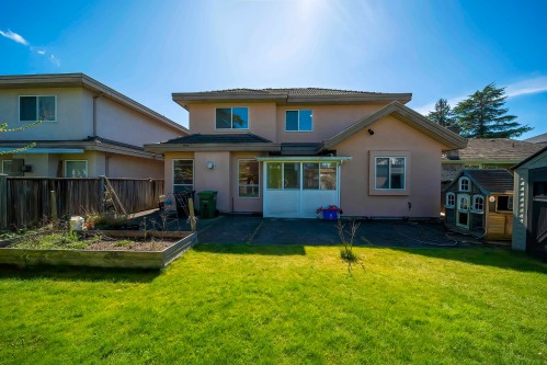 8671 Saunders Road, Richmond, BC 