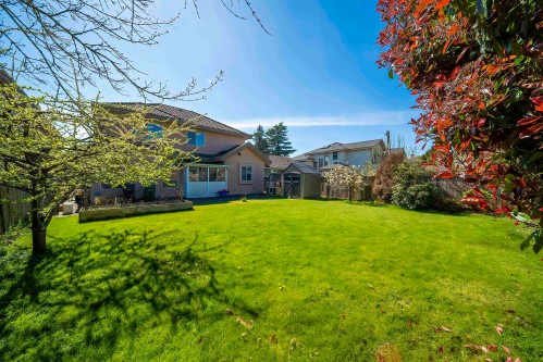 8671 Saunders Road, Richmond, BC 