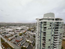 4309-1888 Gilmore Avenue Burnaby, BC V5C 0L2