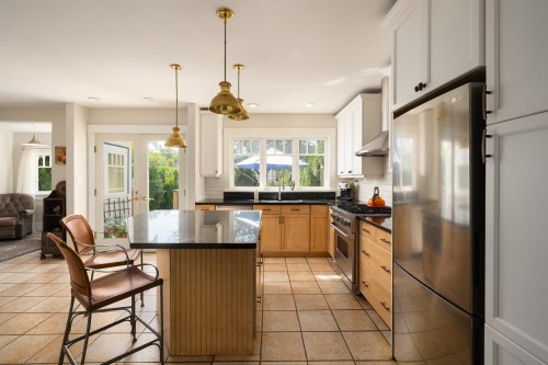 3864 29Th Avenue W, Vancouver, BC 
