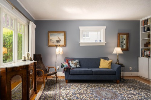 3864 29Th Avenue W, Vancouver, BC 