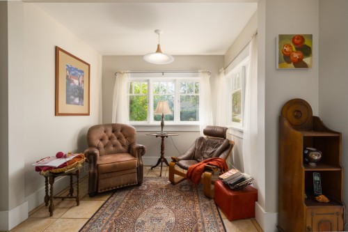 3864 29Th Avenue W, Vancouver, BC 