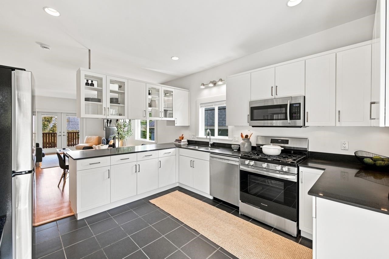 1970 Adanac Street, Vancouver, BC