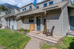 C1-6900 Crabapple Drive Whistler, BC V8E 0C5