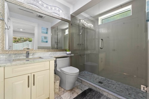 2559 Nelson Avenue, West Vancouver, BC 