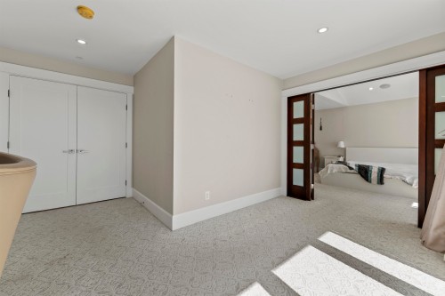 2559 Nelson Avenue, West Vancouver, BC 