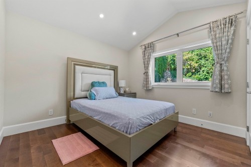 2559 Nelson Avenue, West Vancouver, BC 