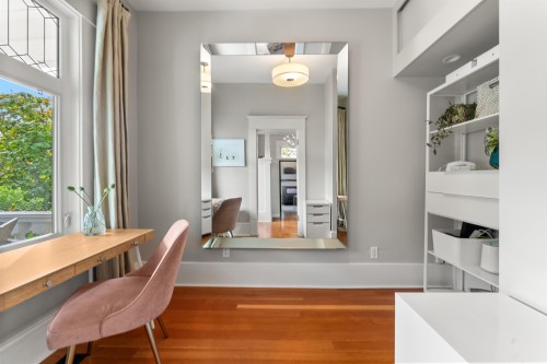 739 24Th Avenue E, Vancouver, BC 