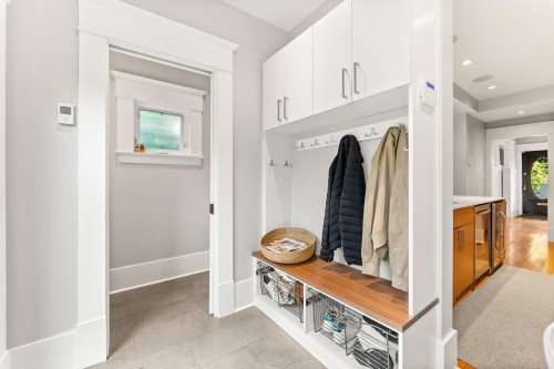739 24Th Avenue E, Vancouver, BC 